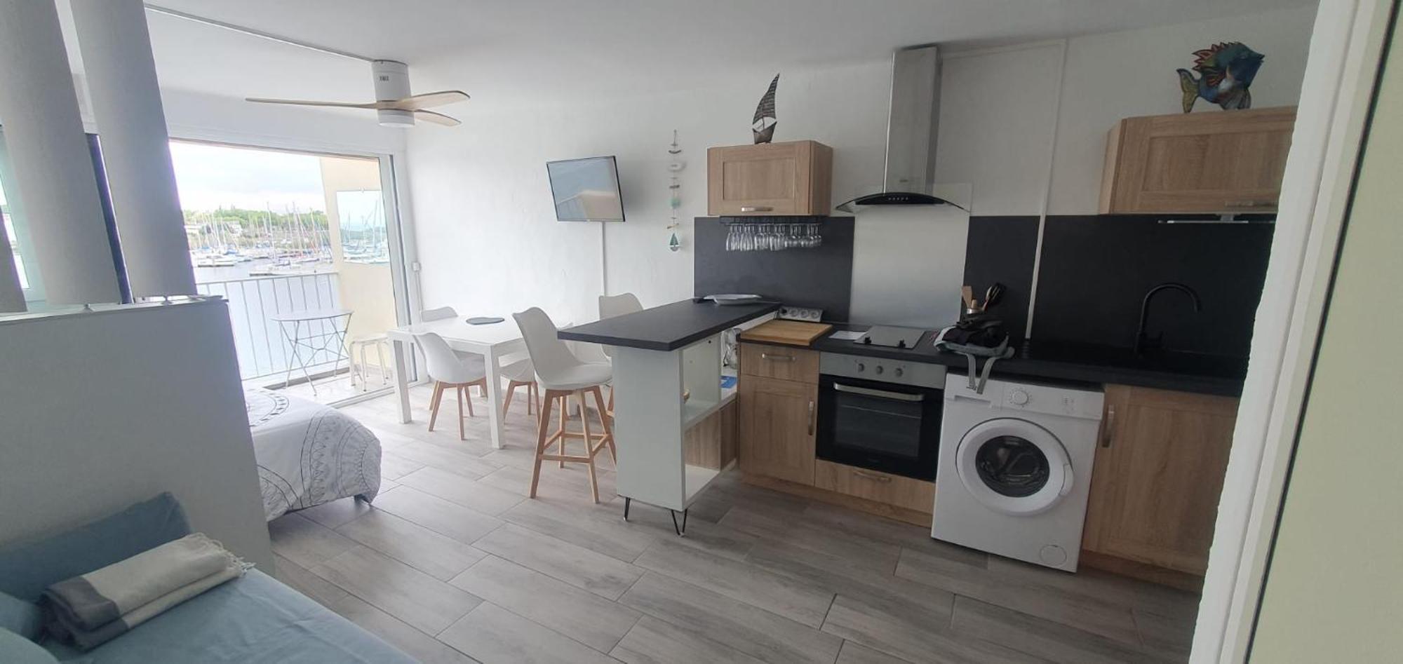 Appartement Avec Balcon, Vue Mer, Piscine, Parking Agde Kültér fotó